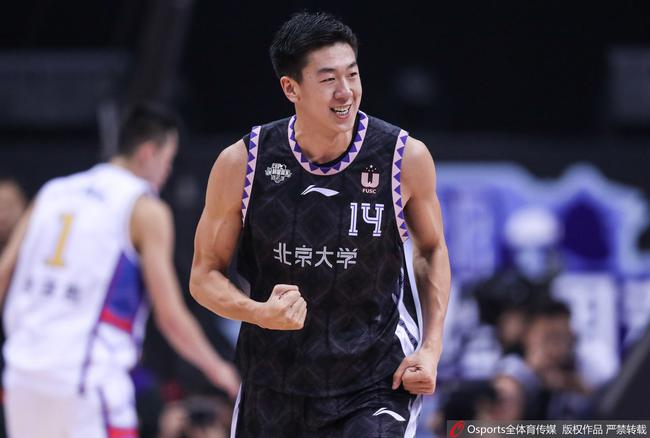 王少杰曾参加CBA星锐赛带队取胜并夺得MVP